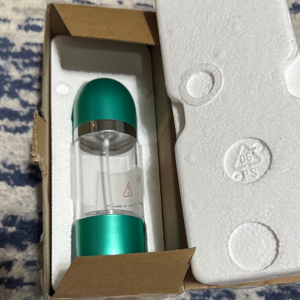 NIB Simply Natural Personal Ion Sanitizer
